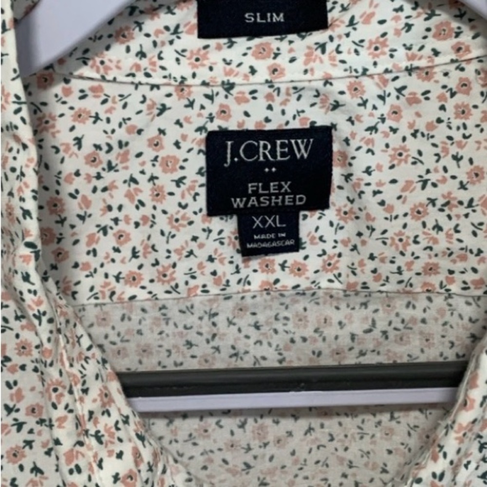 J. Crew Men's XXL 98% Cotton White Subtle Floral Button Up Shirt Slim Fit - Picture 2 of 8